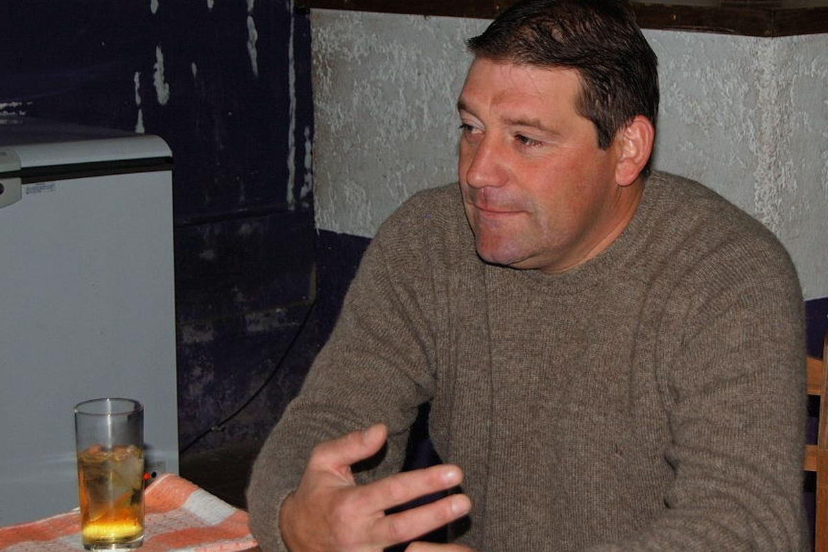 Alkohol odnio život fudbalskoj ikoni, umro je kao siromah: "Potrošio sam 14 miliona i boli me briga"