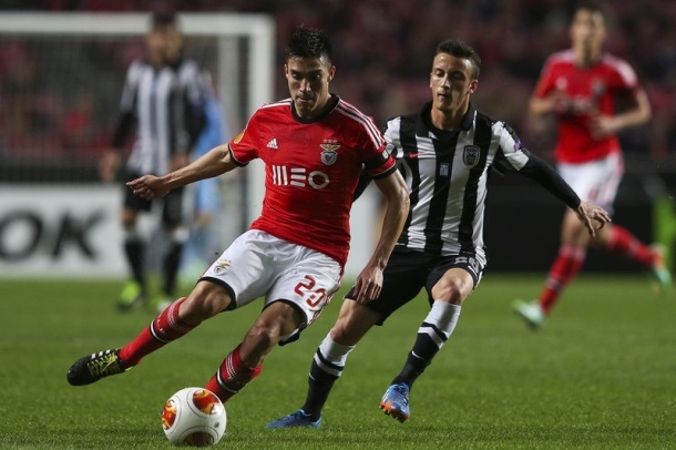 Gaitan blizu prelaska na Old Trafford