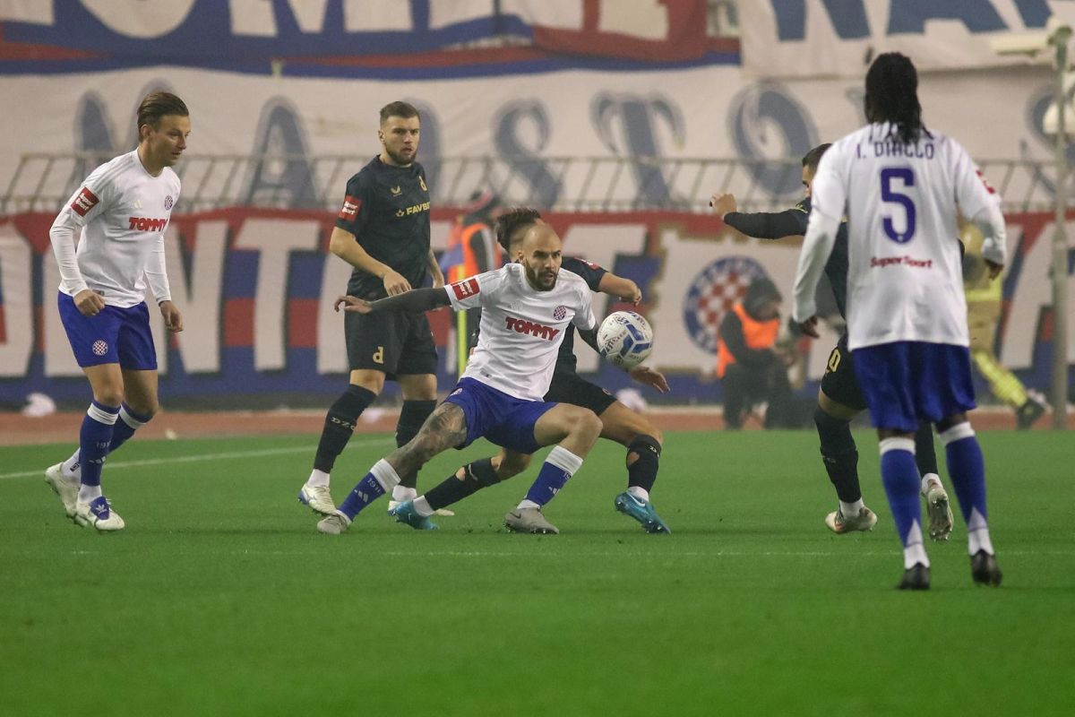 Nema sreće u Splitu sve dok je tu Dinamo - Hrvati ne vjeruju u Hajduk Nema sreće u Splitu sve dok je tu Dinamo - Hrvati ne vjeruju u Hajduk