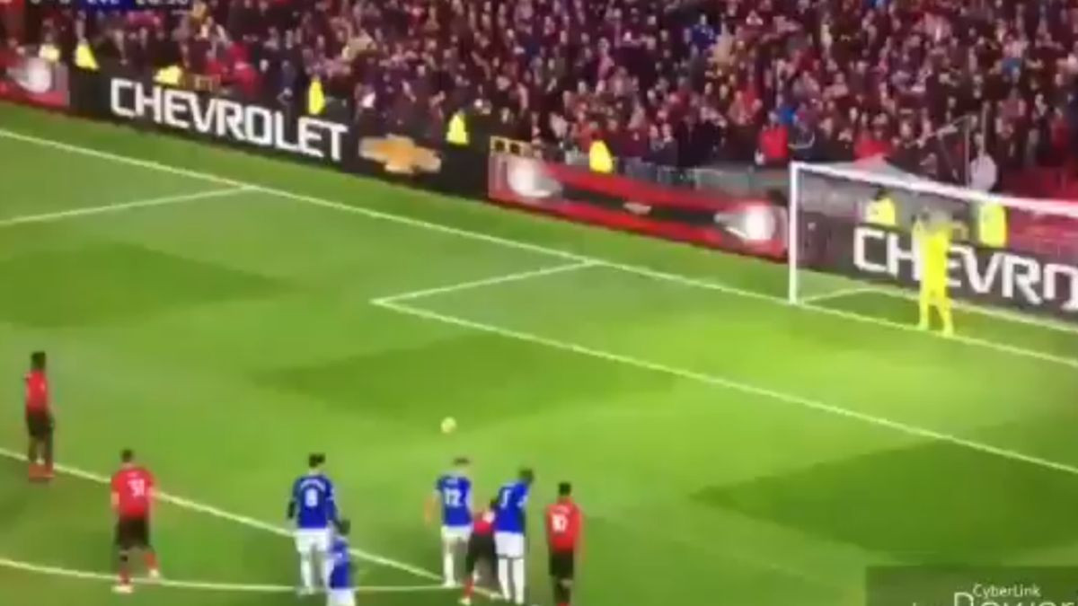 Pogbin penal protiv Evertona predmet ismijavanja na Twitteru