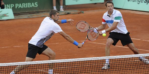 Mirnyi i Nestor u finalu protiv braće Bryan