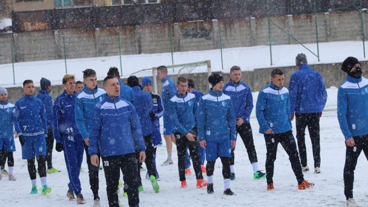 Trojica fudbalera napustila Slogu