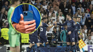 Prima milione, svjetska je fudbalska zvijezda, a nosi razbijen mobitel