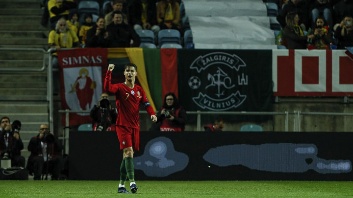O Ronaldu možete misliti šta hoćete, ali na poluvremenu meča s Litvanijom je pokazao kakav je čovjek