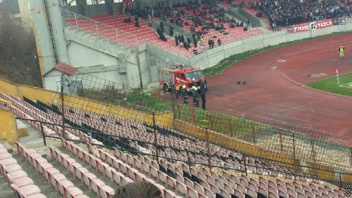 Policija odstranila navijače Sarajeva sa stadiona