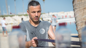 Pripreme iz snova: Šećerović i saigrači na plažama Dubaija se spremaju za novu sezonu