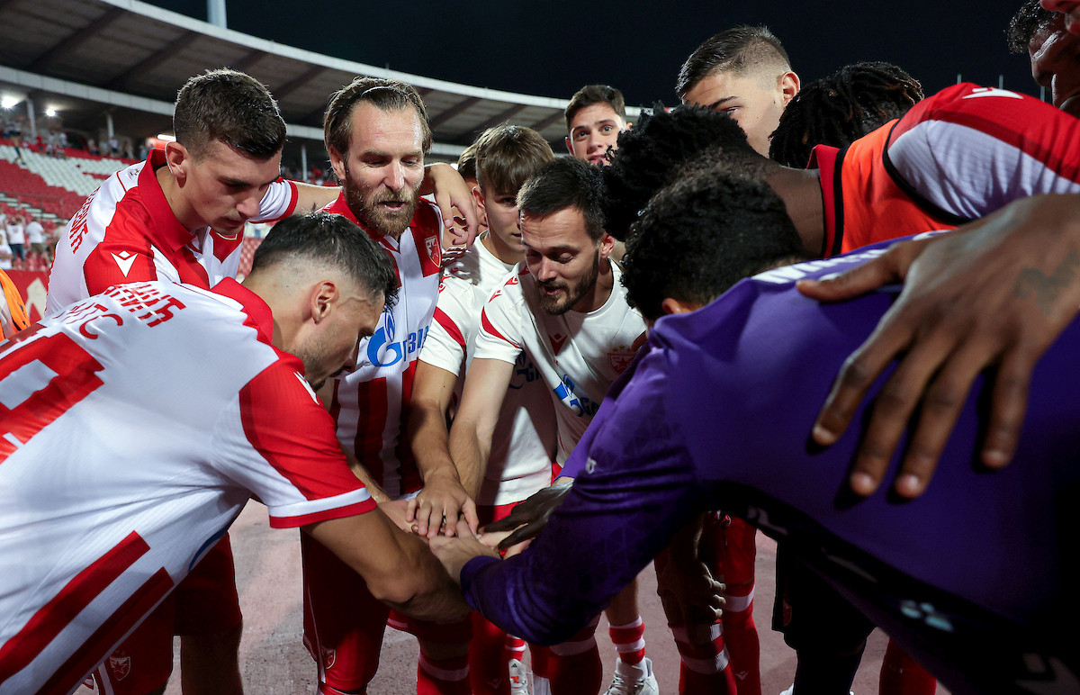 Ovo je najtraženiji igrač Crvene zvezde! Terzić je kristalno jasan: "Dajte 5 miliona i vodite ga"