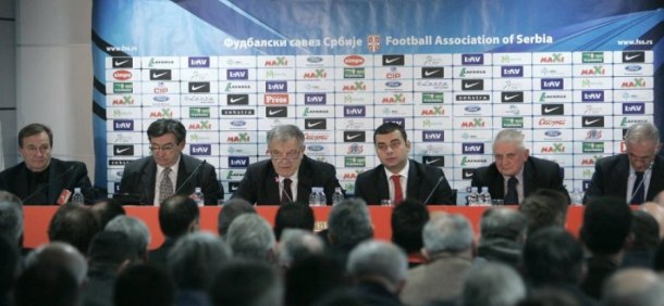 Srbi prosvjedovali FIFA-i i UEFA-i zbog Kosova