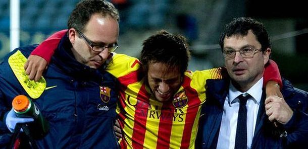 Neymar ne miruje ni s longetom na nozi