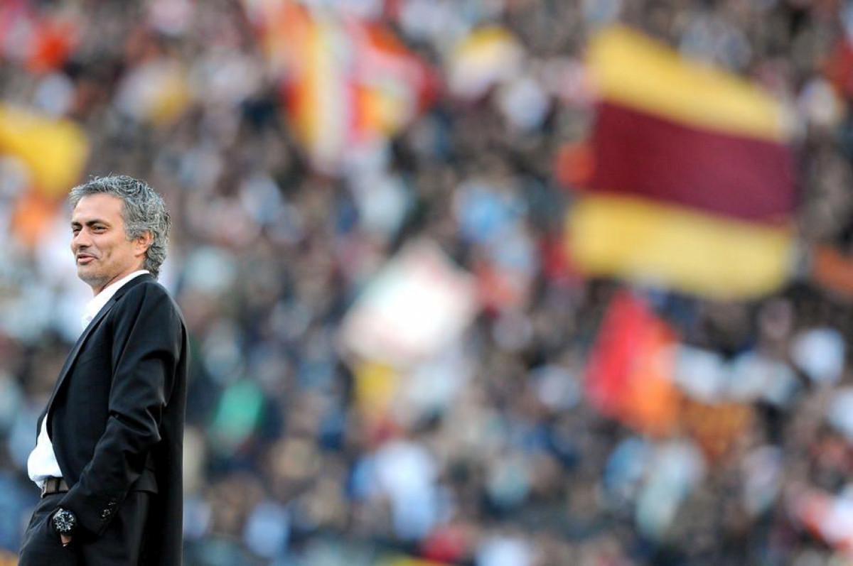 U Engleskoj su sjajno sarađivali: Mourinho u Romu dovodi nekada najboljeg igrača Chelseaja? U Engleskoj su sjajno sarađivali: Mourinho u Romu dovodi nekada najboljeg igrača Chelseaja?