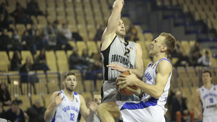 Bratunac napravio senzaciju i pobijedio Igokeu