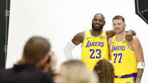 Amerikanci u čudu zbog onoga što su sinoć napravili Luka Dončić i LeBron James