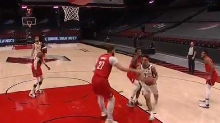 Kakva nesreća: Jusuf Nurkić slomio zglob!