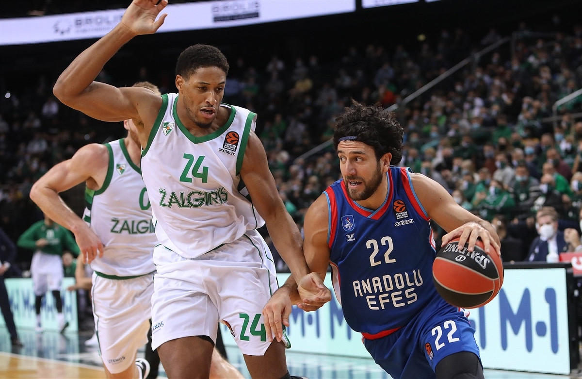 Anadolu Efes bez šansi protiv Žalgirisa Anadolu Efes bez šansi protiv Žalgirisa