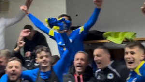 Delirijum u svlačionici bh. reprezentacije: Nije moglo bez velikog hita Halida Bešlića