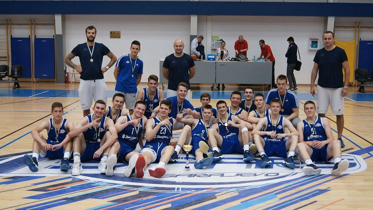 Kadeti Sparsa odbranili titulu prvaka BiH Kadeti Sparsa odbranili titulu prvaka BiH