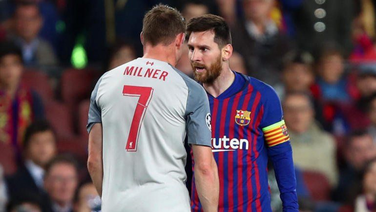 Messi odbio pružiti ruku Milneru koji ga je namjerno udario