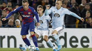 Rivaldo: Barcelona ne bi trebala prodati Arthura