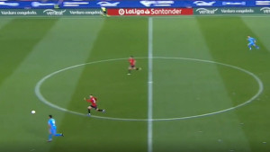 Luis Suarez zabio s 40 metara!