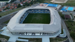 Okolo kalaj unutra belaj: Pukla bruka na obali Drine, neviđeni skandal sa novozgrađenim stadionom!
