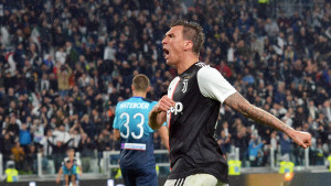 Mandžukić odradio i ljekarske preglede, pojačat će napad velikana u narednim satima