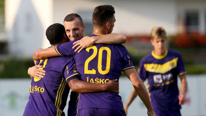 Mešanović ušao pola sata prije kraja, pa zabio dva gola za Maribor