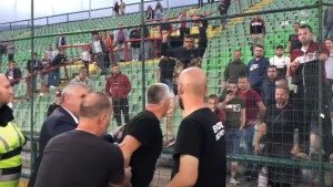 Musemić se verbalno sukobio sa navijačem