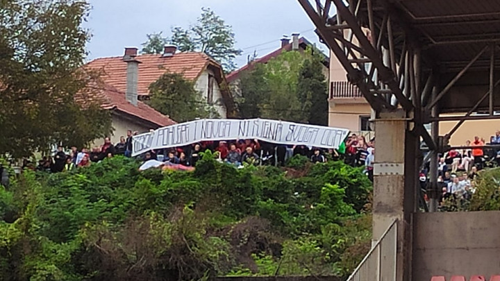 Transparent na Tušnju: Je li ovo poruka Zlatanu Naliću?