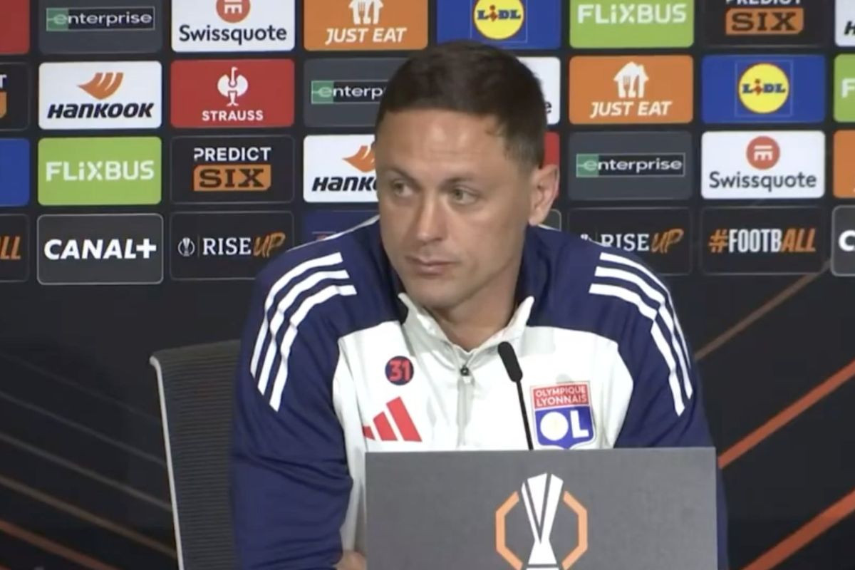 Nemanja Matić brutalno ponizio Onanu: "Kad to kaže najgori golman kluba u historiji onda..." Nemanja Matić brutalno ponizio Onanu: "Kad to kaže najgori golman kluba u historiji onda..."