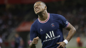 Postoji bitan razlog što PSG odugovlači sa prodajom Mbappea: Klub pregovara sa drugim igračem