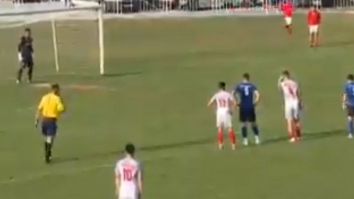 Vladavić nije pogodio sa 11 metara, stativa spasila FK Velež