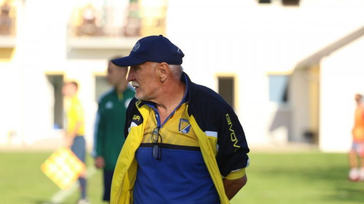 Nikić se prehladio, strahuje od korone, ali kaže: Slušam 'Adidas dimije', ima svašta na ovom YouTube