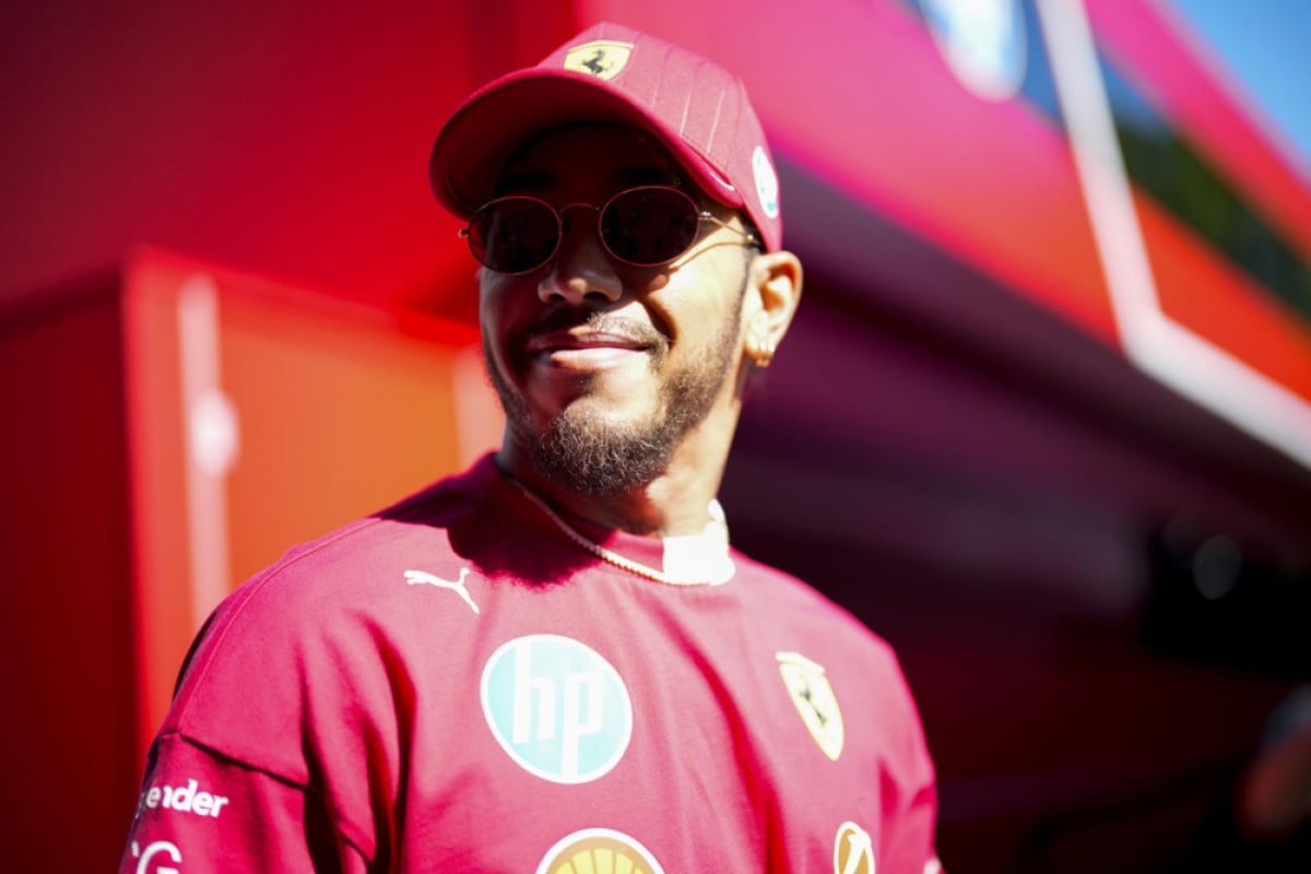 Hamilton nakon trke u Imoli presretan rezultatom Hamilton nakon trke u Imoli presretan rezultatom