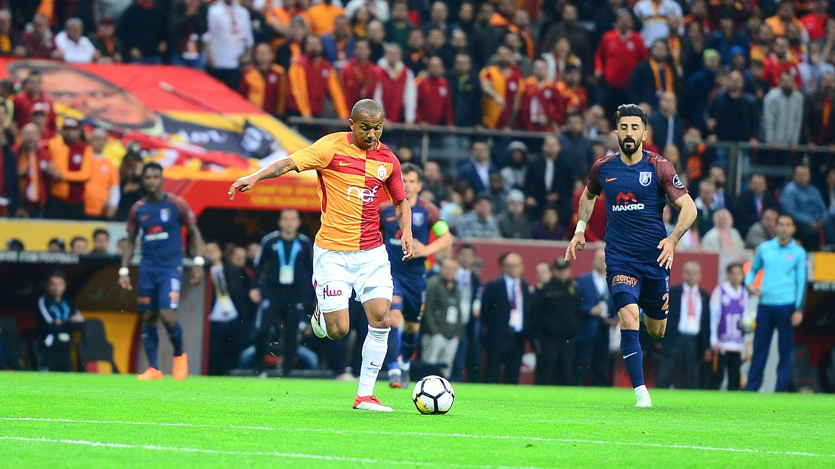 Galatasaray pobijedio Basaksehir i zauzeo prvo mjesto 
