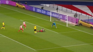 Haaland u duelu osramotio novu zvijezdu Bayerna, a onda zabio sjajan gol