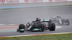 Hamilton preko noći promijenio ploču
