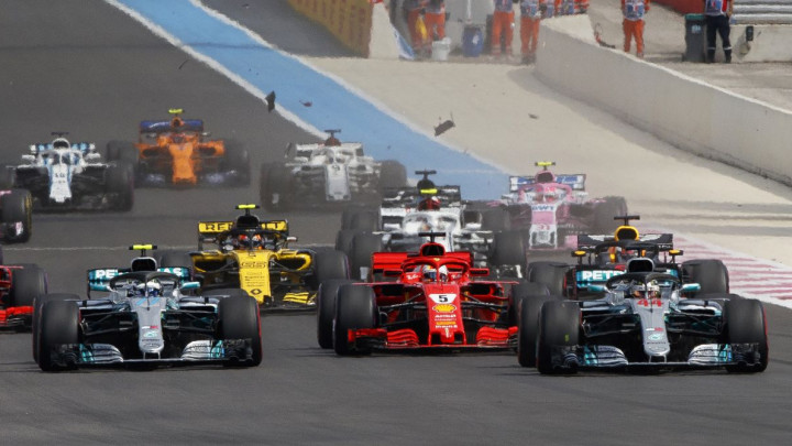 Hamilton slavio u Francuskoj, Vettel uništio trku sebi i Bottasu