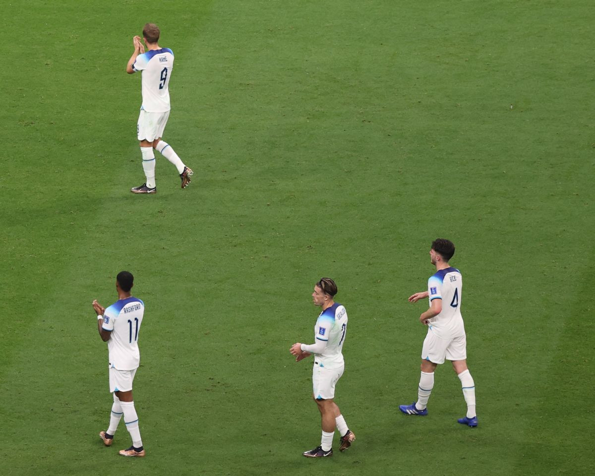 Horor za Engleze se nastavlja: Prvo White, zatim Sterling, a sad još dva nogometaša ne treniraju Horor za Engleze se nastavlja: Prvo White, zatim Sterling, a sad još dva nogometaša ne treniraju