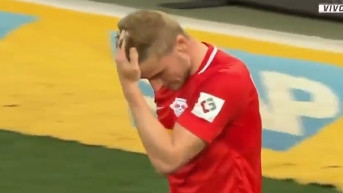 Šta se dešava s ovim momkom? Werner ponovo promašio nemoguće!