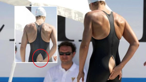 Plivačici pukao kostim, zadnjica izletila: Njena reakcija je ogledalo pakla, nije pomogla ni ruka...