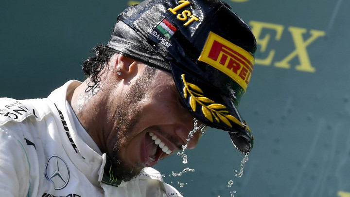Hamilton se nema namjeru zaustaviti!