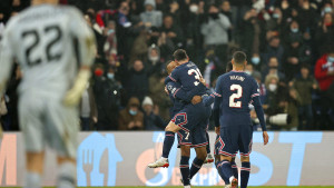 Historijska noć u Parizu: Mbappe srušio Messijev rekord, a ovaj nadmašio velikog Pelea