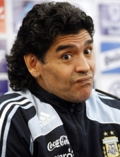 Maradona na klupi Al Wasala Maradona na klupi Al Wasala