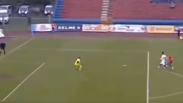 Saša Kajkut šokirao Plave na samom startu meča!