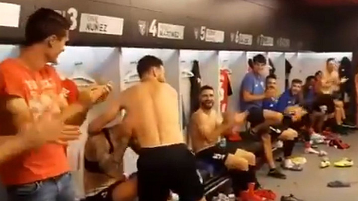 Ovacije i aplauzi u svlačionici za živuću legendu Athletic Bilbaa nakon rušenja Barcelone