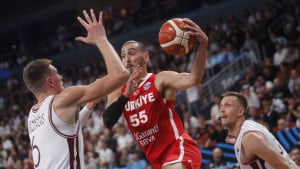 Priča pet jezika, srpski mu najbolje ide, a sada sa Turskom lovi evropsko zlato