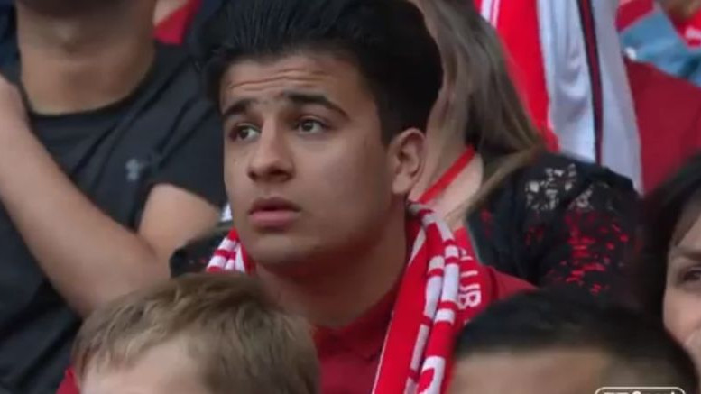 Jeste li vidjeli izraze Liverpoolovih navijača kada je Salah izlazio iz igre?