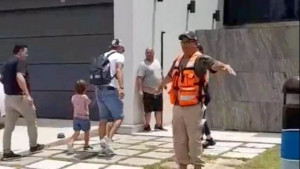 Navijači nisu mogli da vjeruju kada su vidjeli ko se jučer pojavio pred Messijevim vratima