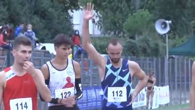 Prije nekoliko dana dobio sina, a danas pobijedio na mitingu u Italiji