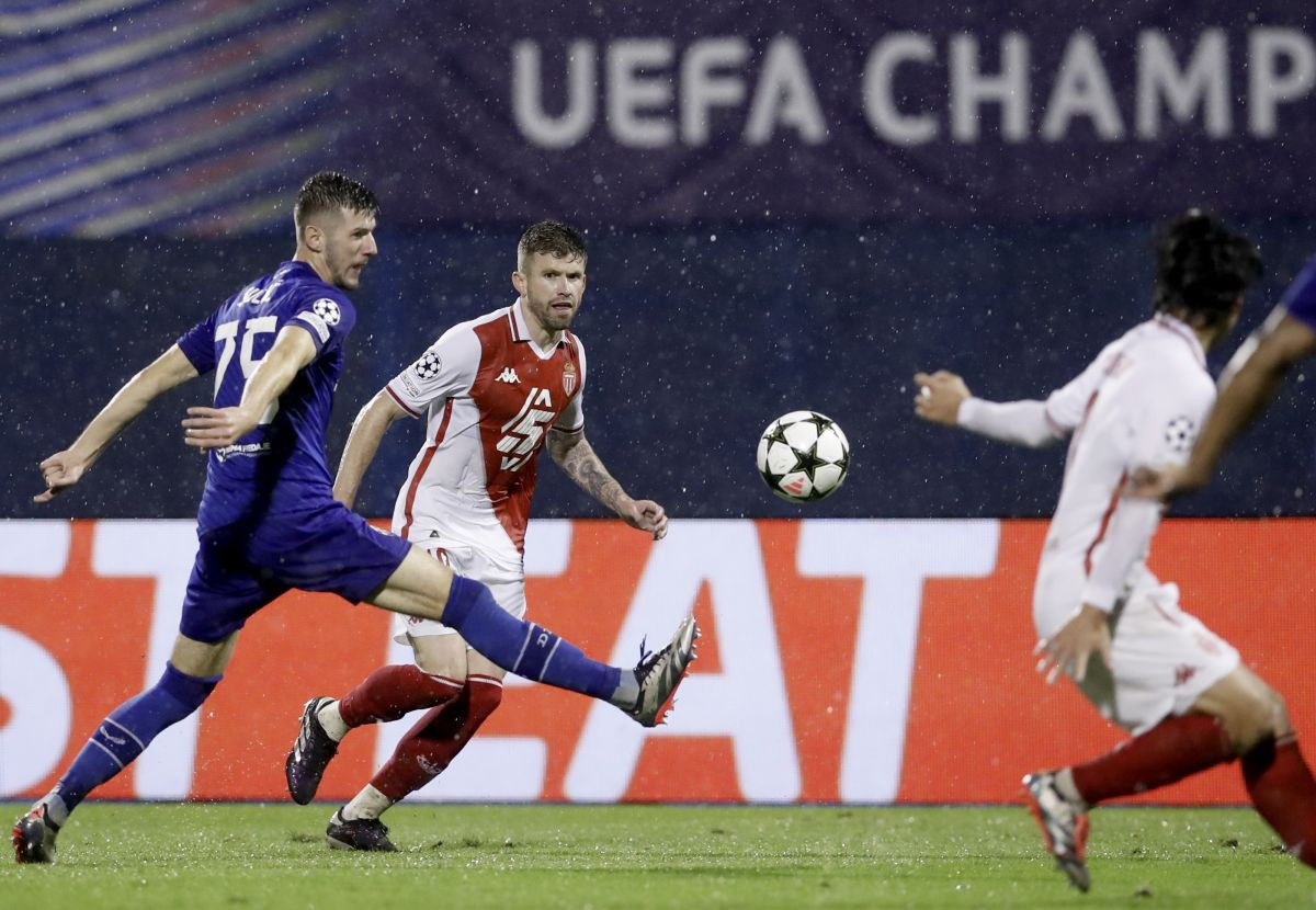 Ponuda Coma je smiješna za ono što će Dinamo tek dobiti: "Pokušavaju sve ubrzati" Ponuda Coma je smiješna za ono što će Dinamo tek dobiti: "Pokušavaju sve ubrzati"